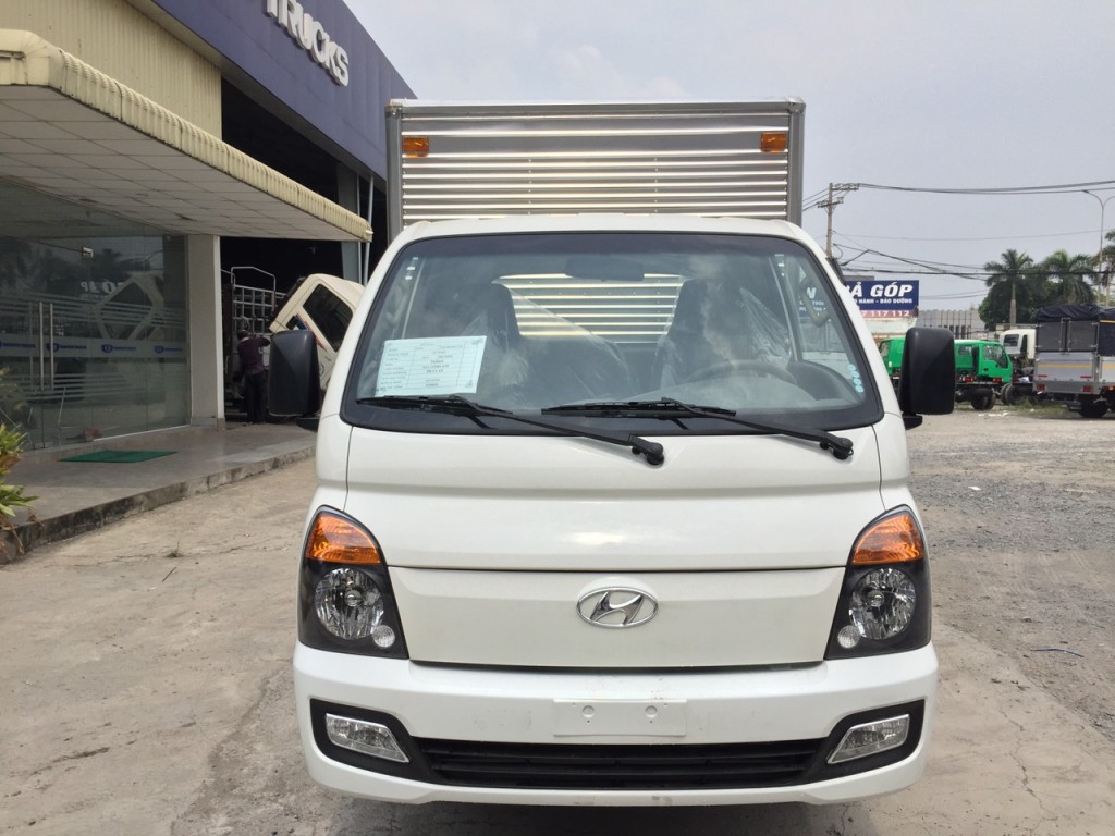 cabin-hyundai-1.5-tan