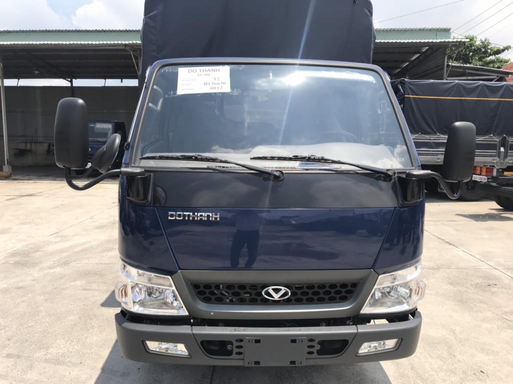 cabin-xe-tai-iz200.jpg