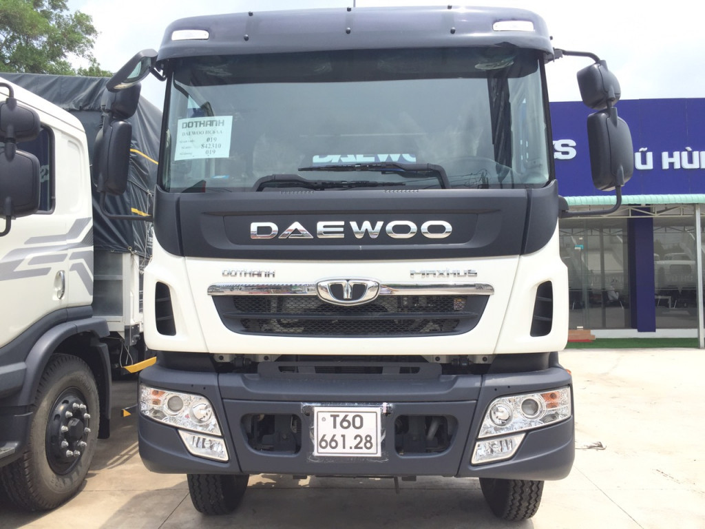 dau-cabin-daewoo-hc6aa-8.8-tan