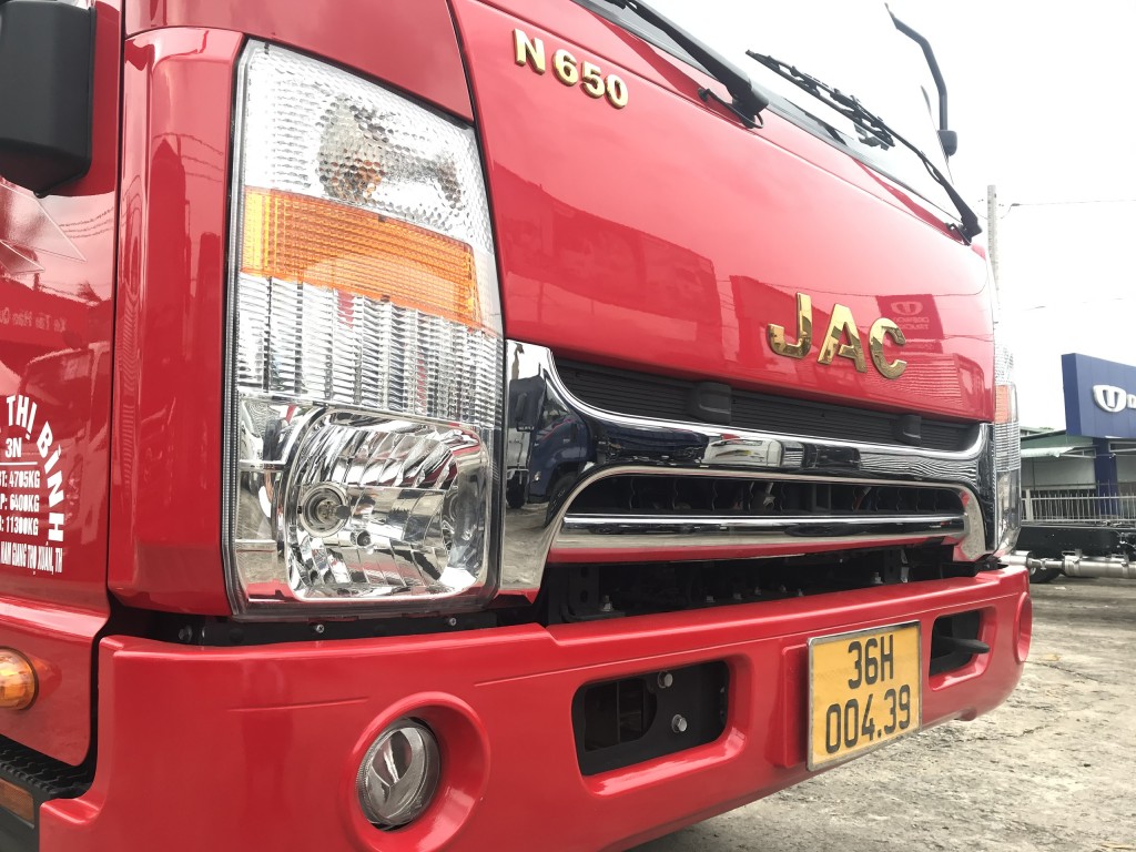 den-xe-tai-jac-n650