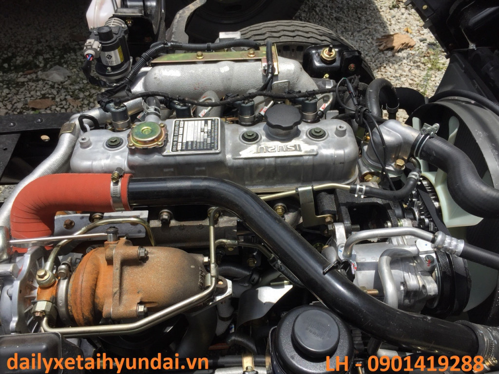 dong co isuzu