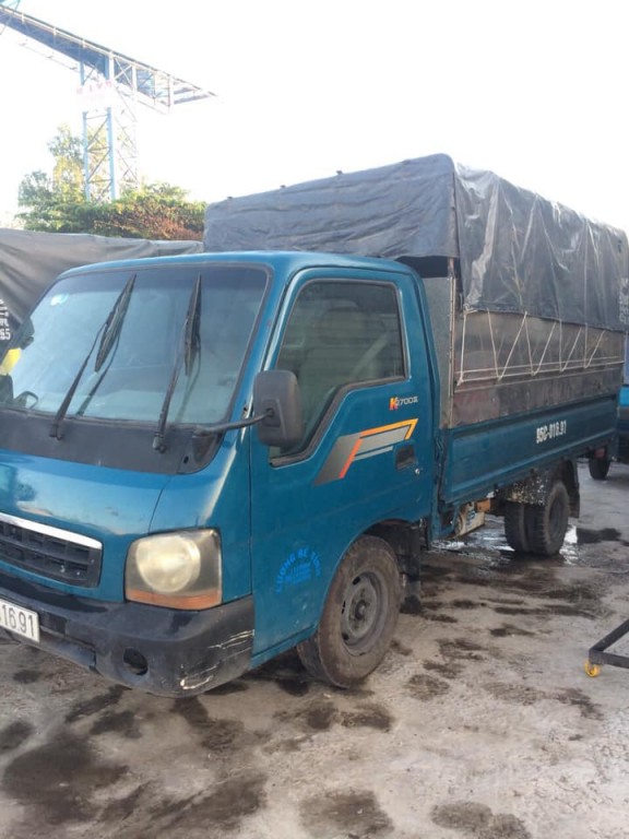 gia-kia-k2700-2004