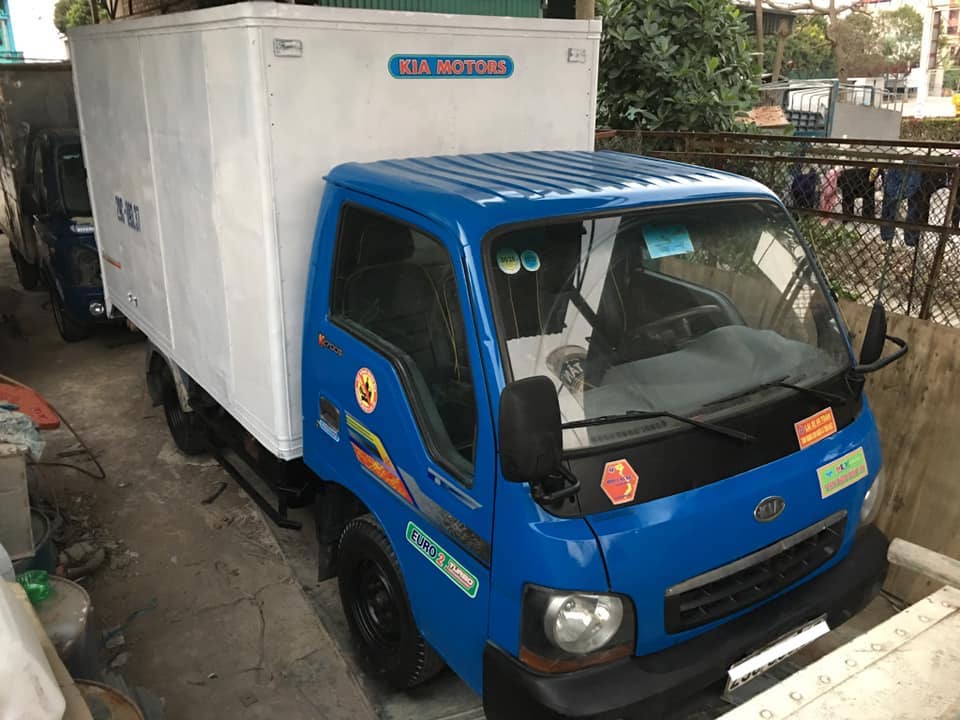 gia-kia-k2700-doi-2009