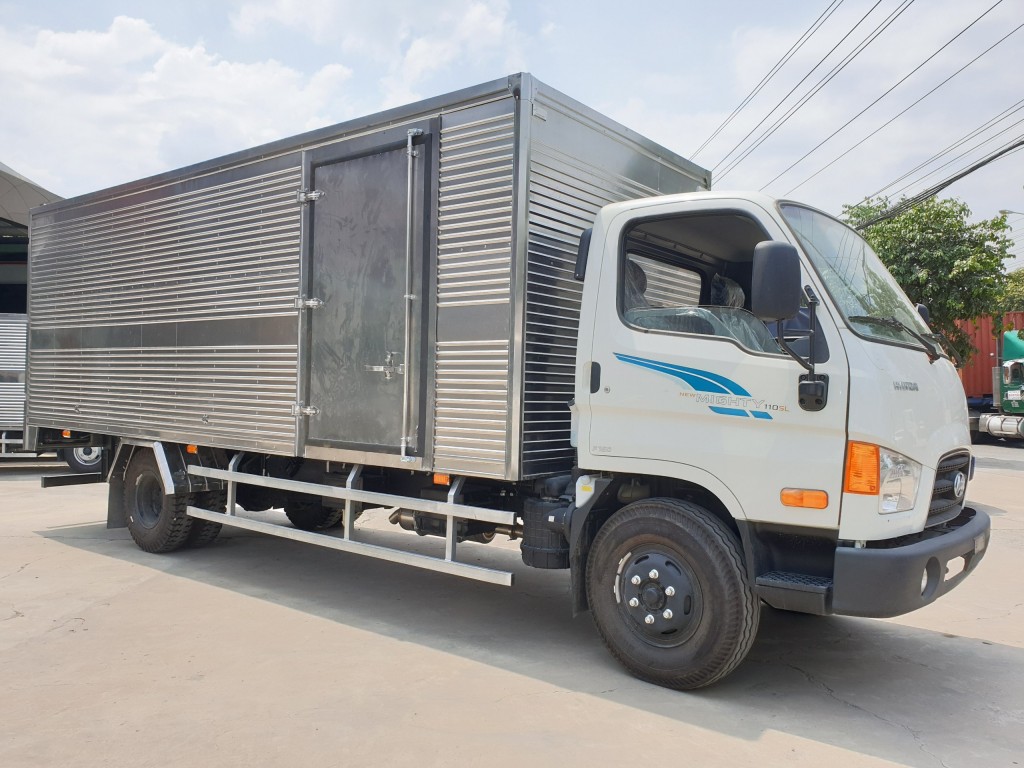 gia-xe-110sl-thung-kin