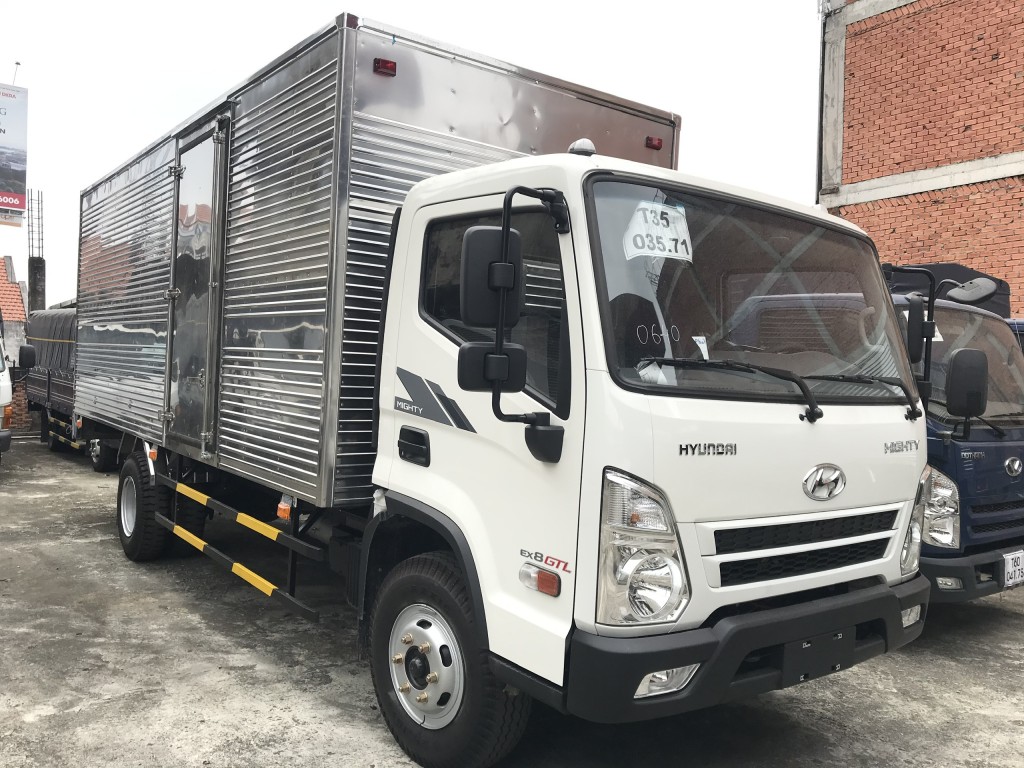 gia-xe-ex8 gtl-thung-kin.jpg