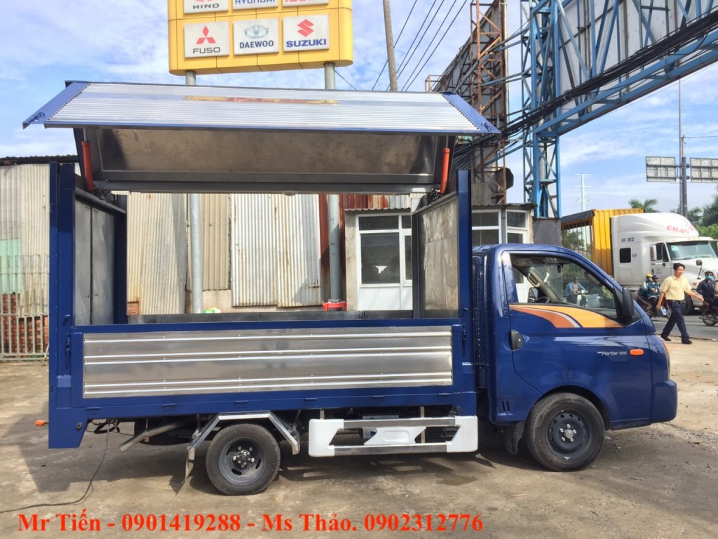 h150-thung-ban-hang-luu-dong