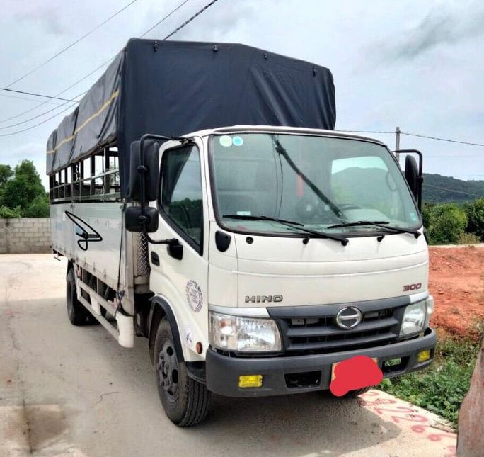 hino-3.5-tan-2021