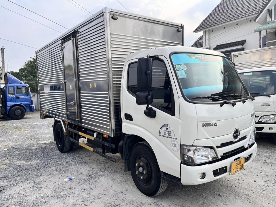 hino-xzu650l-cu