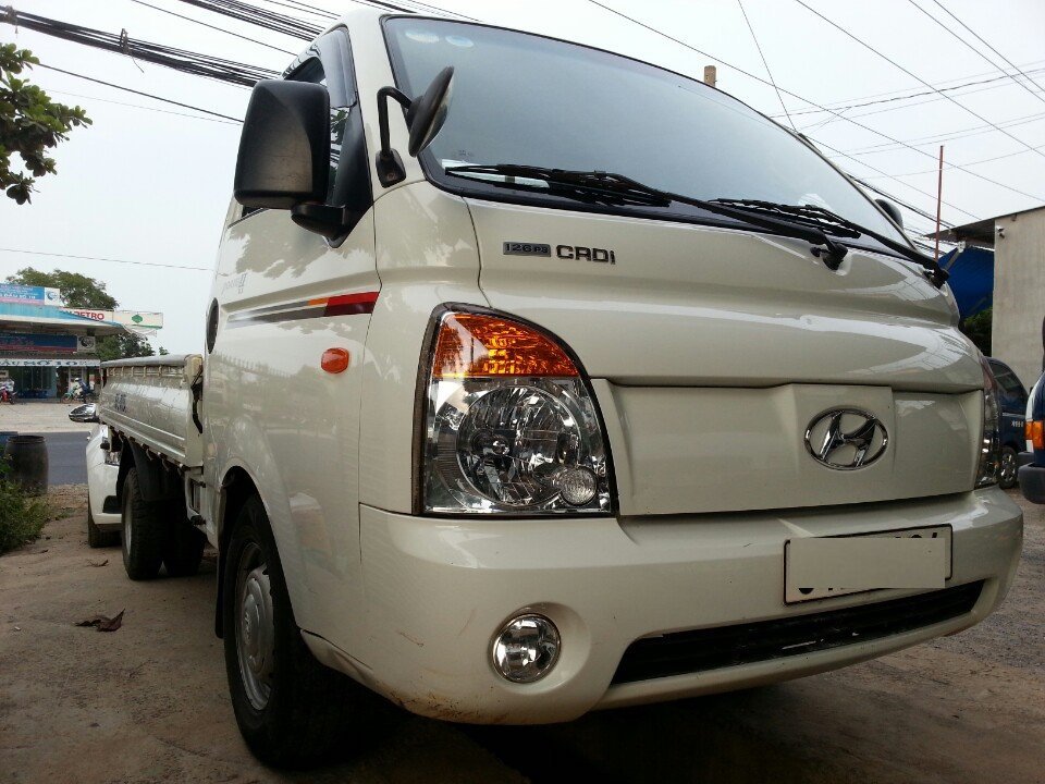 huyndai-cu-1-tan-2009