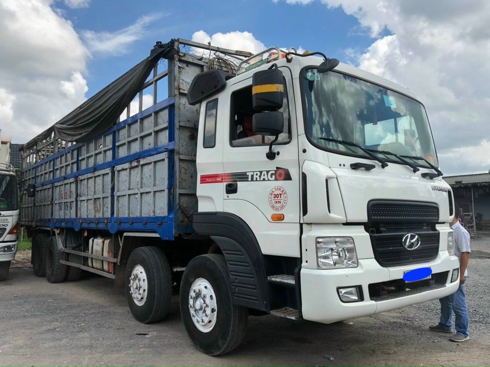 hyundai-4-chan-HD320-2009