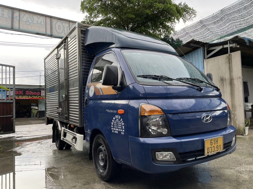 hyundai-xe-thung-kin-h150-2021