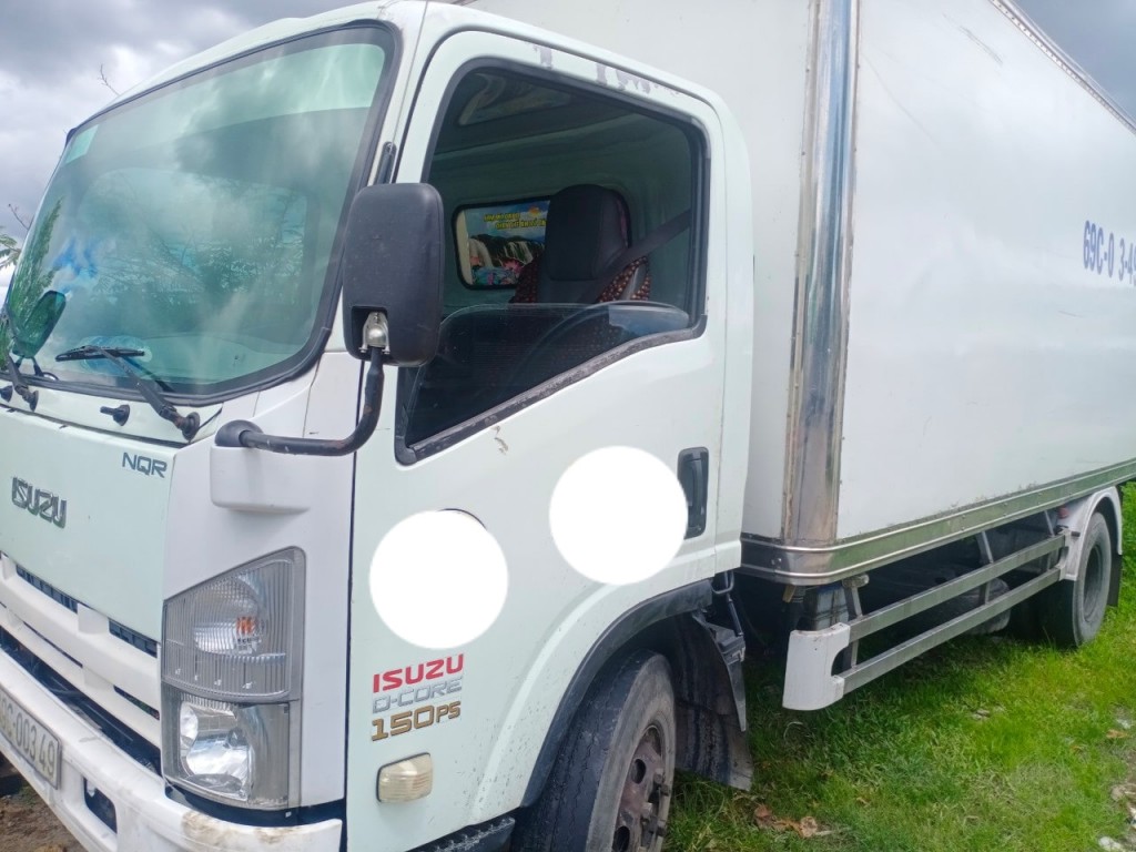 isuzu-2-tan-2012