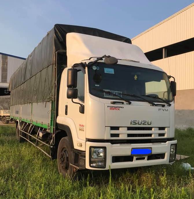 isuzu-8-tan-2016