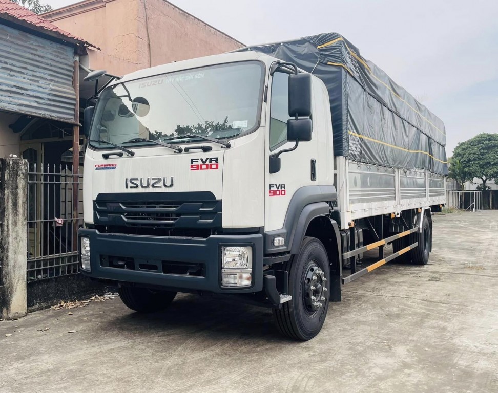 /isuzu-8t-thung-bat