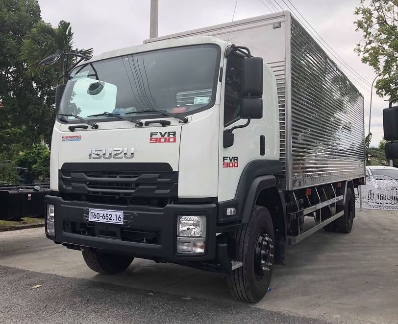 isuzu-fvr34s-8-tan-thung-kin-8m2.jpeg