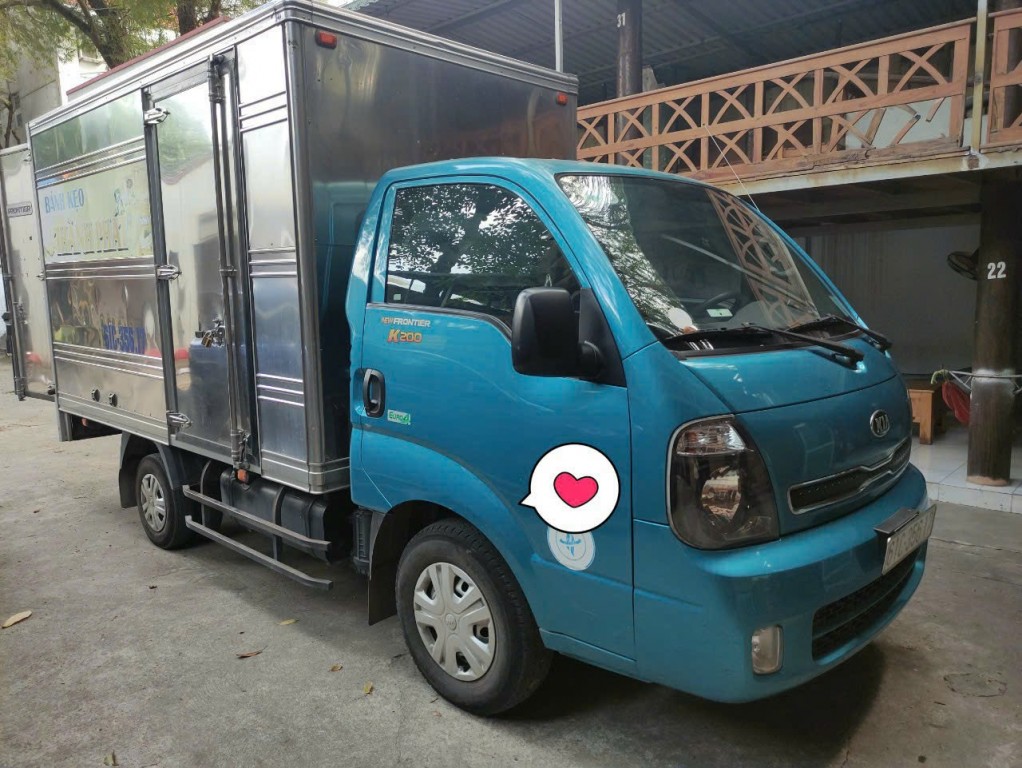 k200-thung-kin-1t9-mau-xanh-2019
