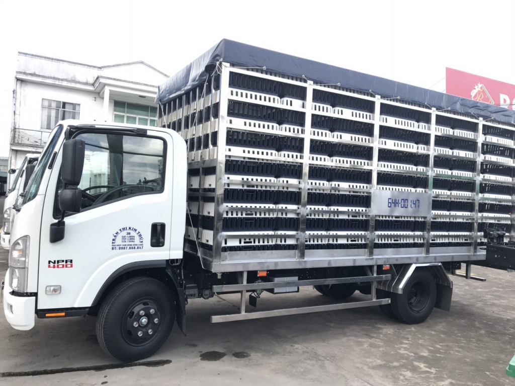 ket-cau-thung-xe-isuzu-cho-gia-cam.jpg