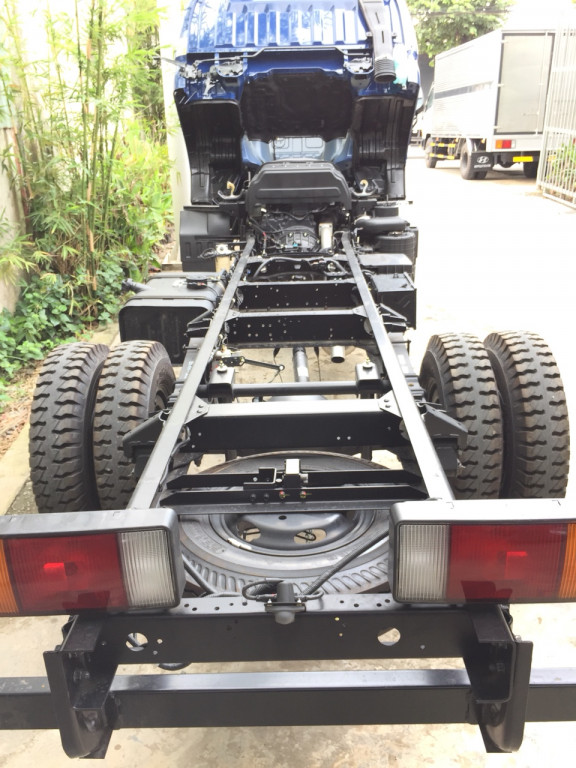 khung-sat-si-hyundai-75S.jpg