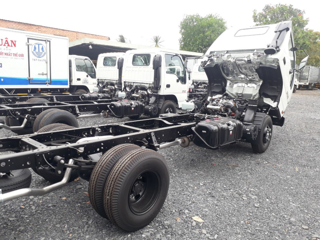 khung-sat-xe-xe-tai-isuzu-2t