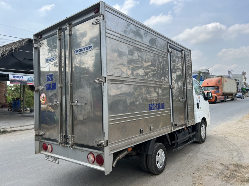 kia-k200-1t9-thung-kin-cu