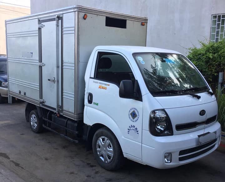 kia-k200-thung-kin-doi-2018