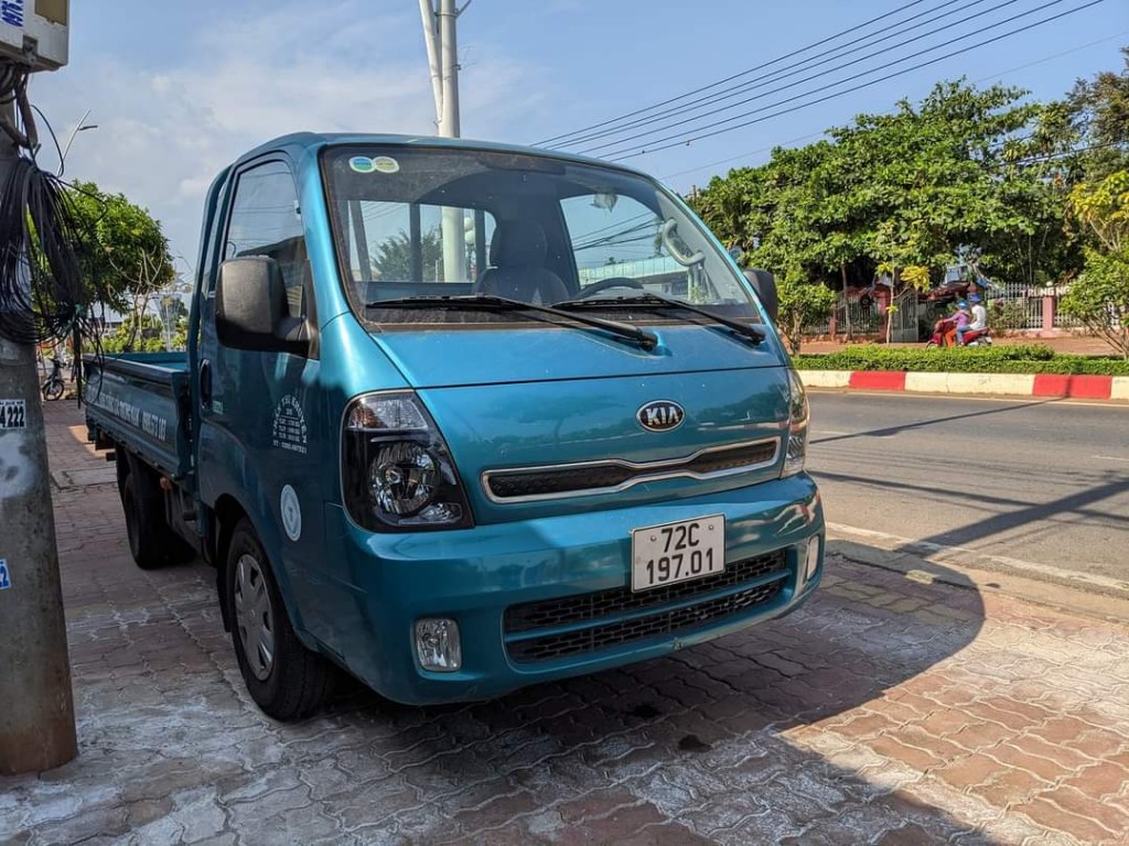 kia-k200-thung-lung-cu-doi-2019