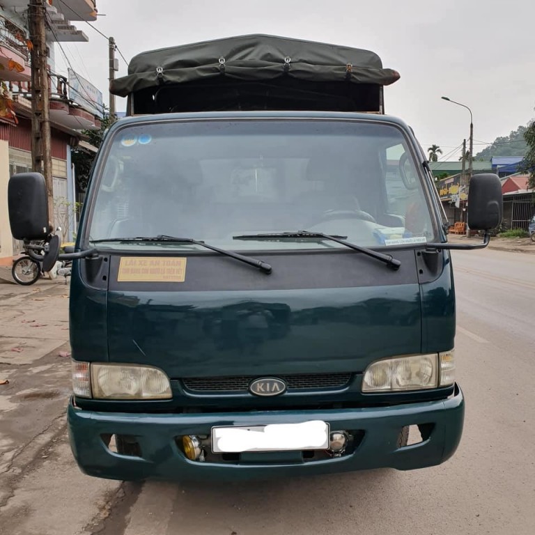 kia-k3000S-2004