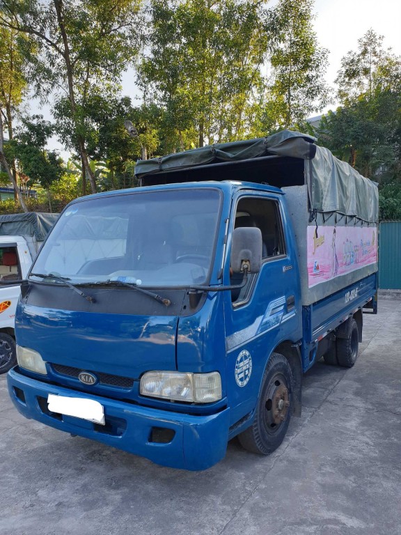 kia-k3000S-cu-2005