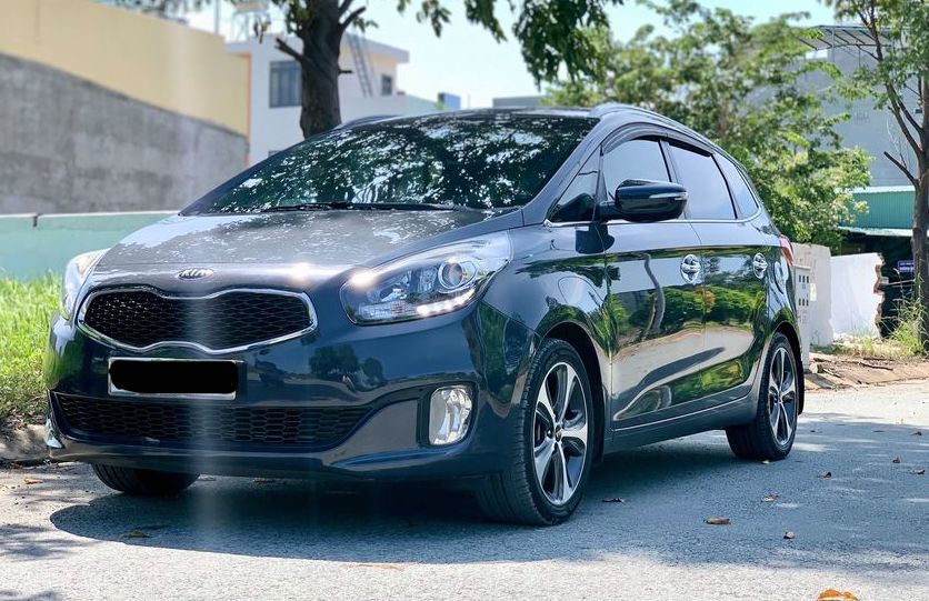 kia-rondo-cu