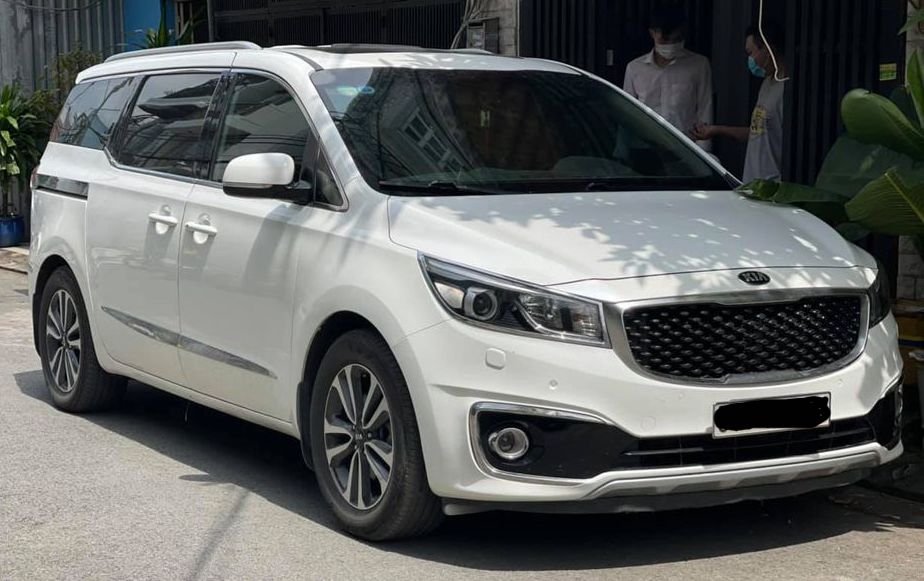 kia-sedona-cu