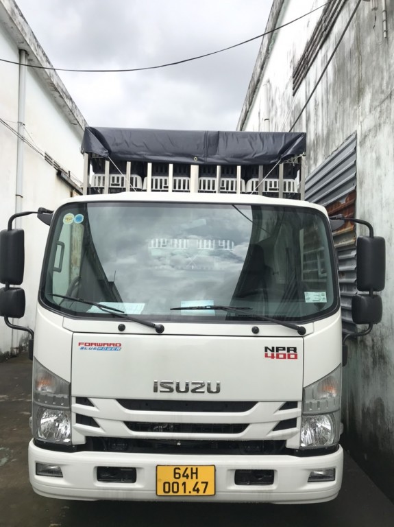 mat-truoc-cabin-isuzu-npr85k.jpg