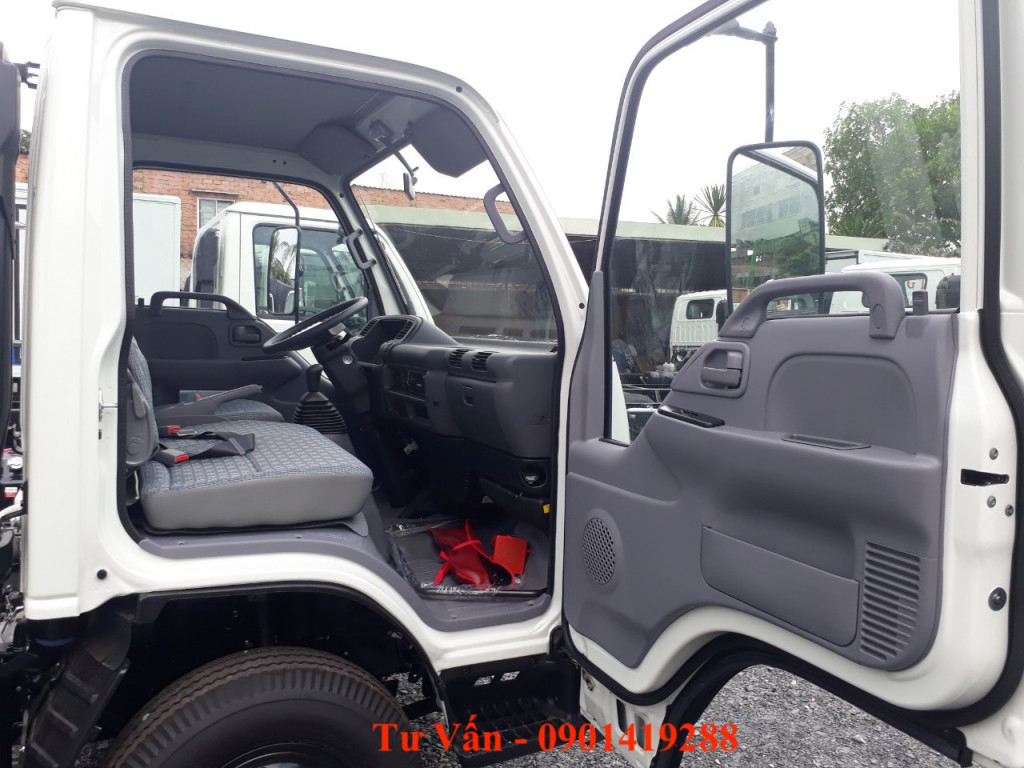 noi-that-isuzu-1.9-tan