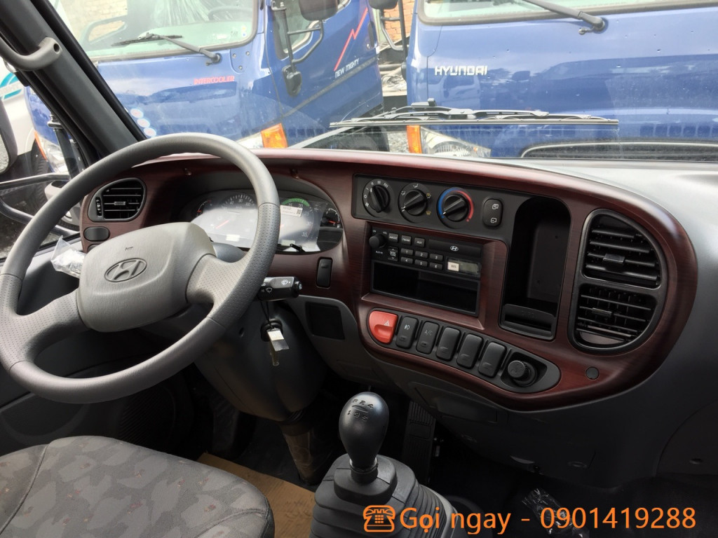 noi-that-xe-hyundai-110s-7-tan