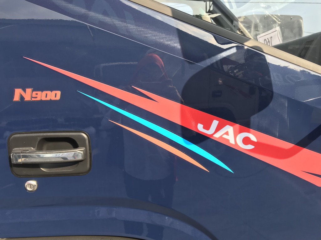 tem-xe-jac-n900