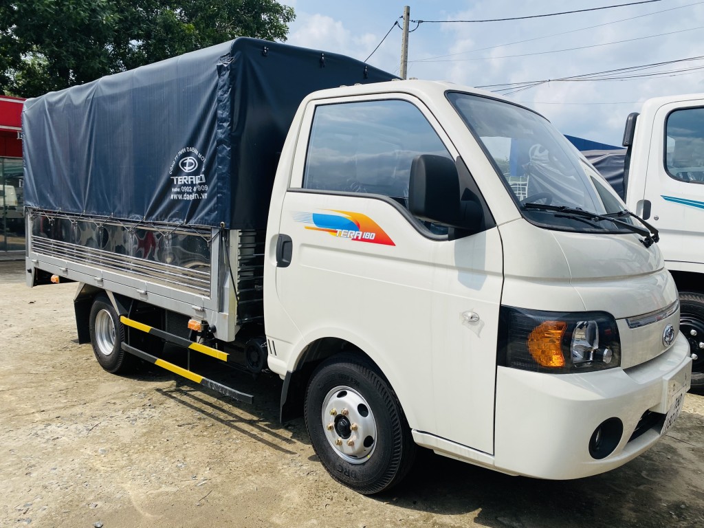 tera-180-thung-mui-bat