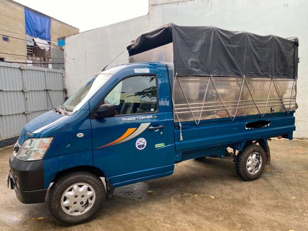 thaco-towner-990kg-thung-bat-2020