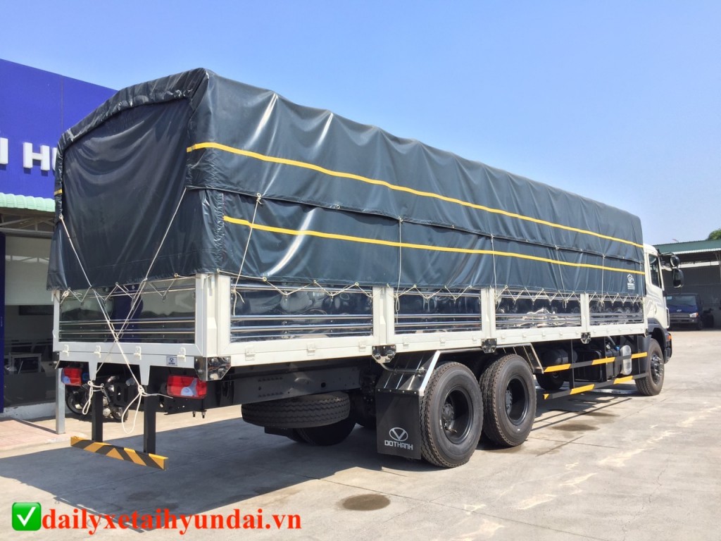 thung-xe-daewoo-hu8aa-15t