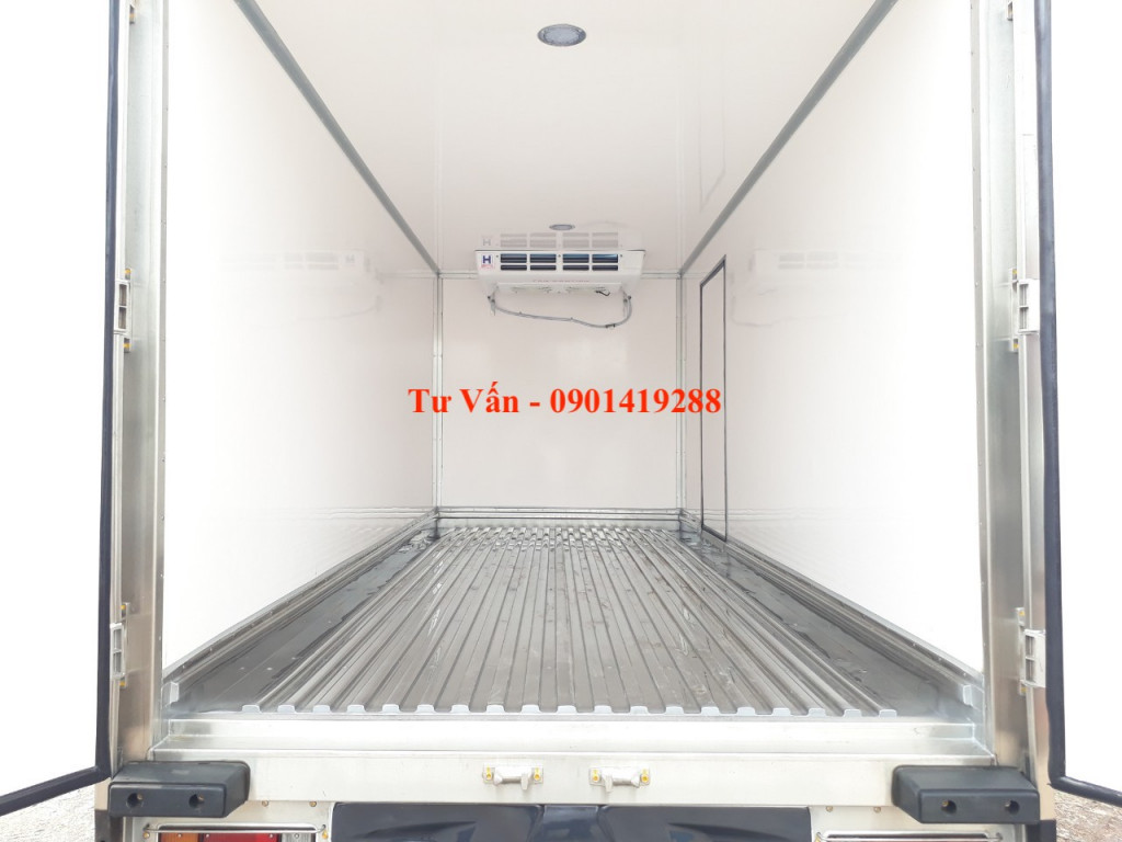 thung-xe-isuzu-dong-lanh-1.9t