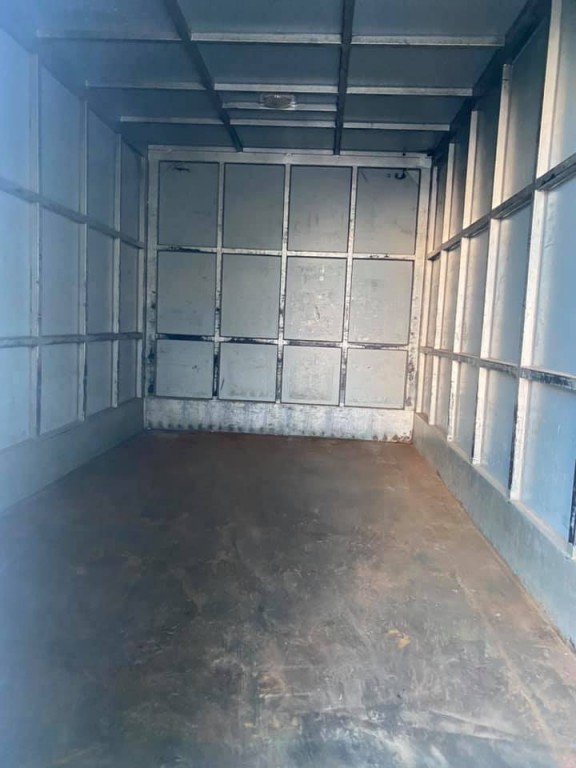 thung-xe-k2700-cu