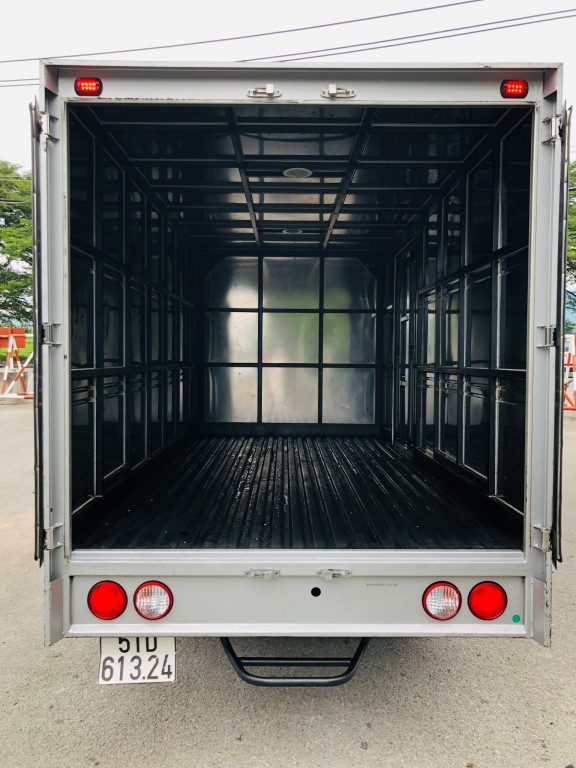 trong-thung-xe-k250-cu