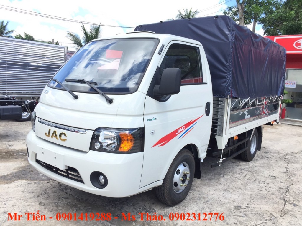 uu-diem-xe-jac-1.5-tan.jpg