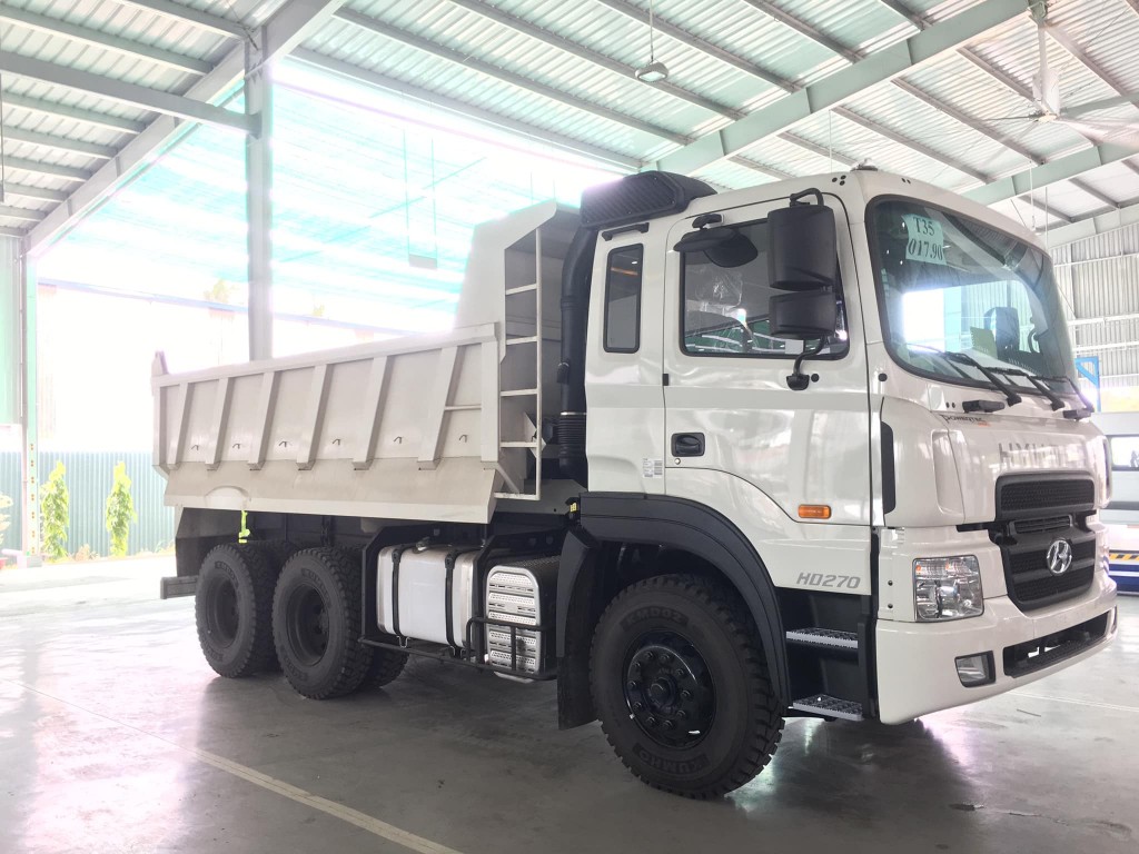 xe-ben-hd270-2019