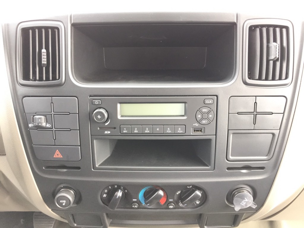 xe-ben-iz65s