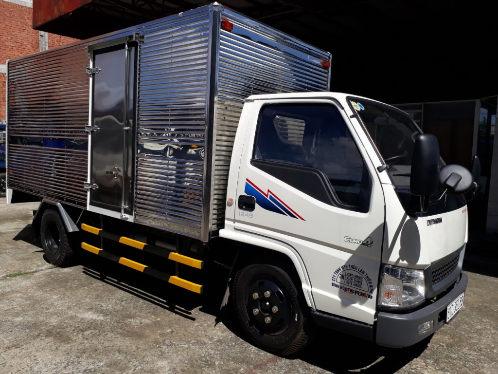 xe-iz49-do-thanh-thung-kin