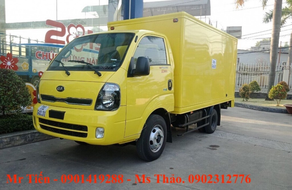 xe-kia-k250-cabin