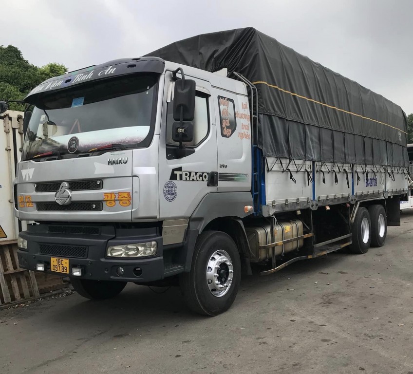 xe-tai-chenglong-15t-doi-2018