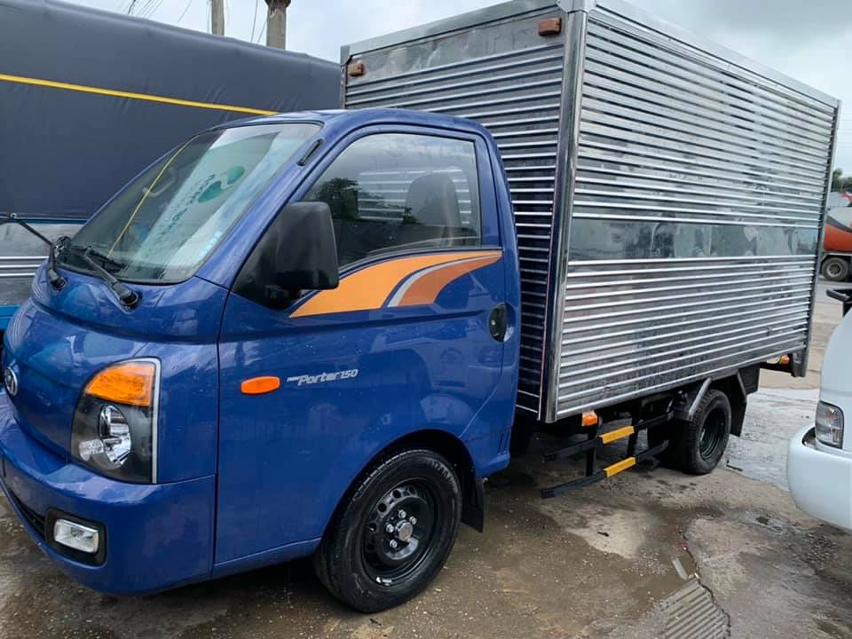 xe-tai-h150-cu-2020
