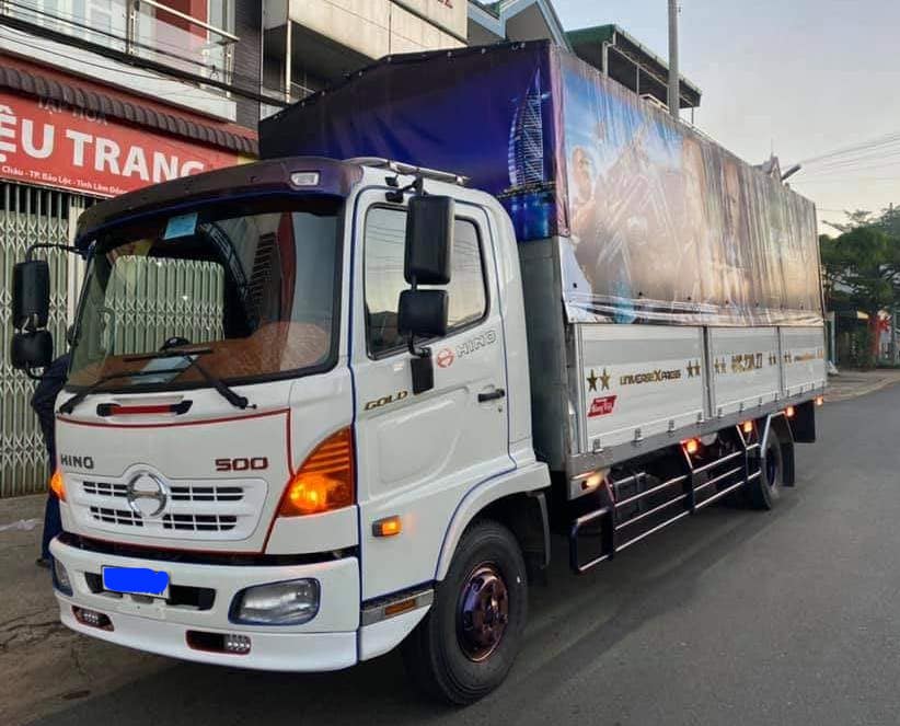 xe-tai-hino-cu-hau-giang
