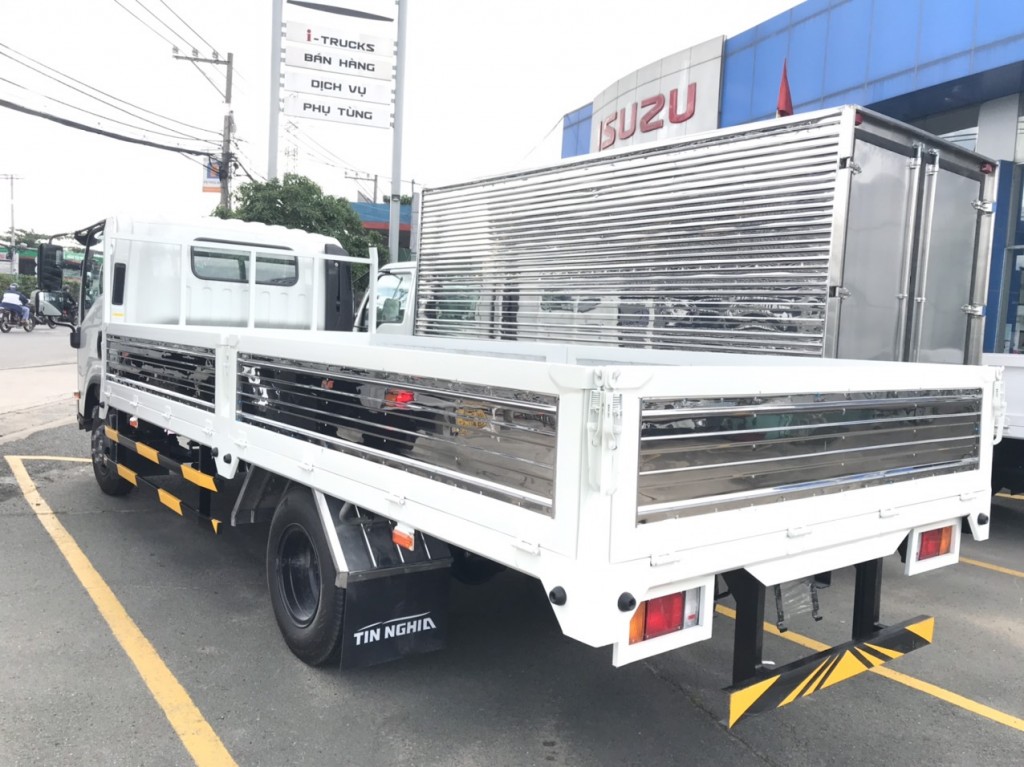xe-tai-isuzu-3.5-tan-thung-lung.jpg