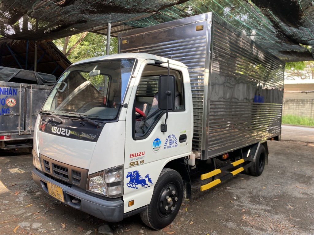 xe-tai-isuzu-cu